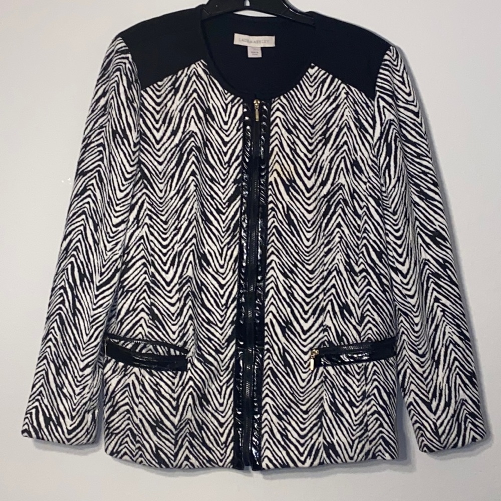 Zebra Black White Stripe Zip Up Jacket with Shiny Zippers Size Large